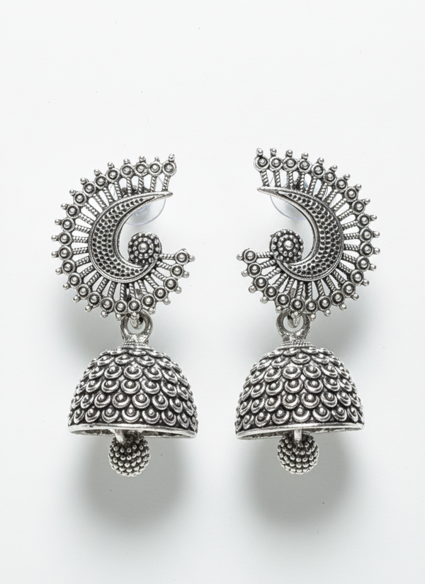 Oxidized Pigeon Silver Tone Earring